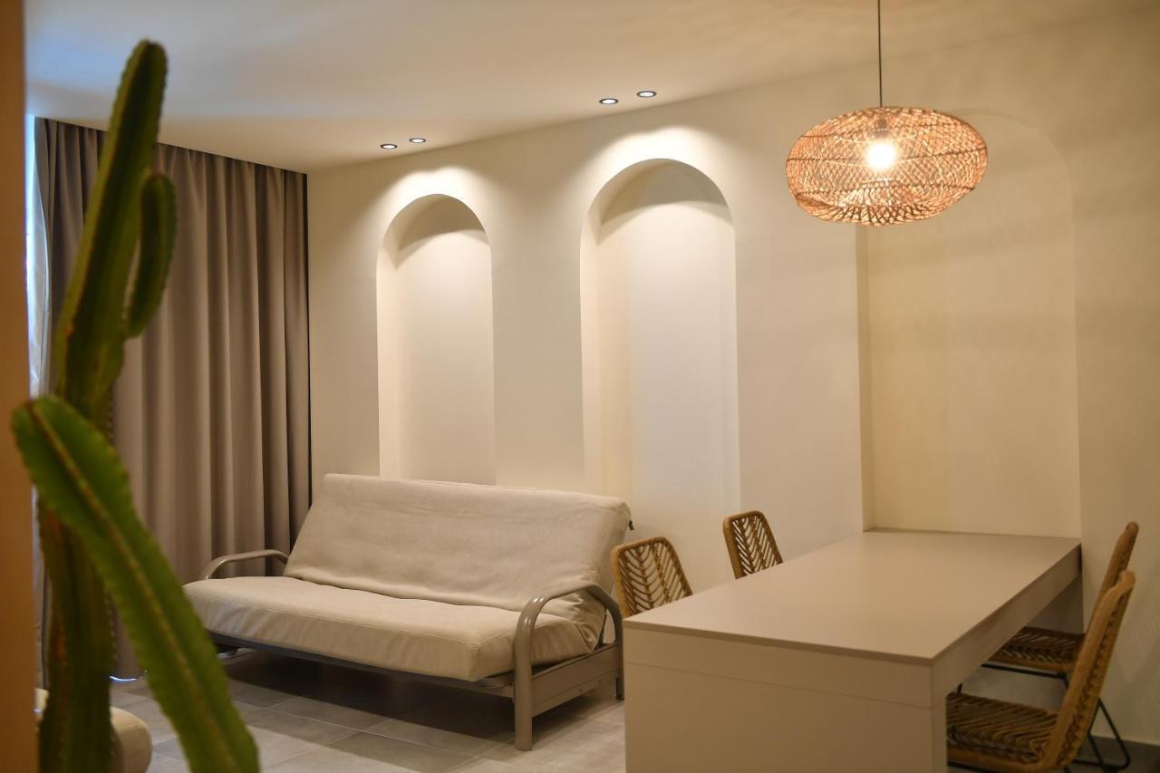 Ocean Blue Hotel & Resort -Jbeil Byblos Bagian luar foto