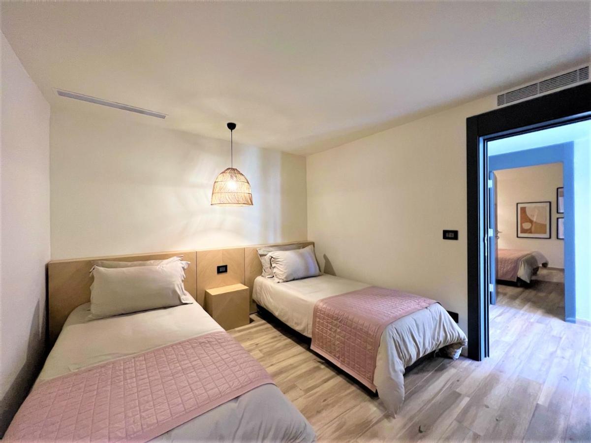Ocean Blue Hotel & Resort -Jbeil Byblos Bagian luar foto