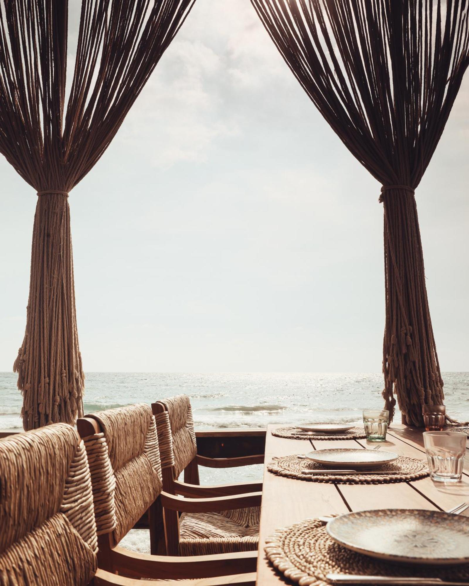Ocean Blue Hotel & Resort -Jbeil Byblos Bagian luar foto